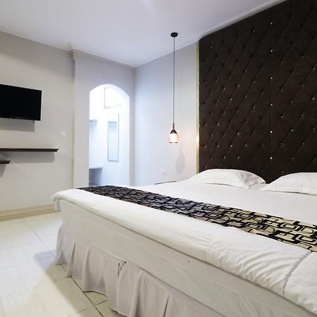 Hotel Andalus Jakarta Exteriör bild