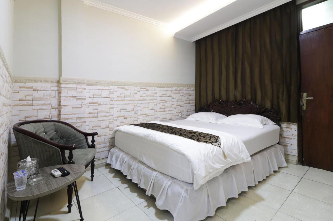 Hotel Andalus Jakarta Exteriör bild